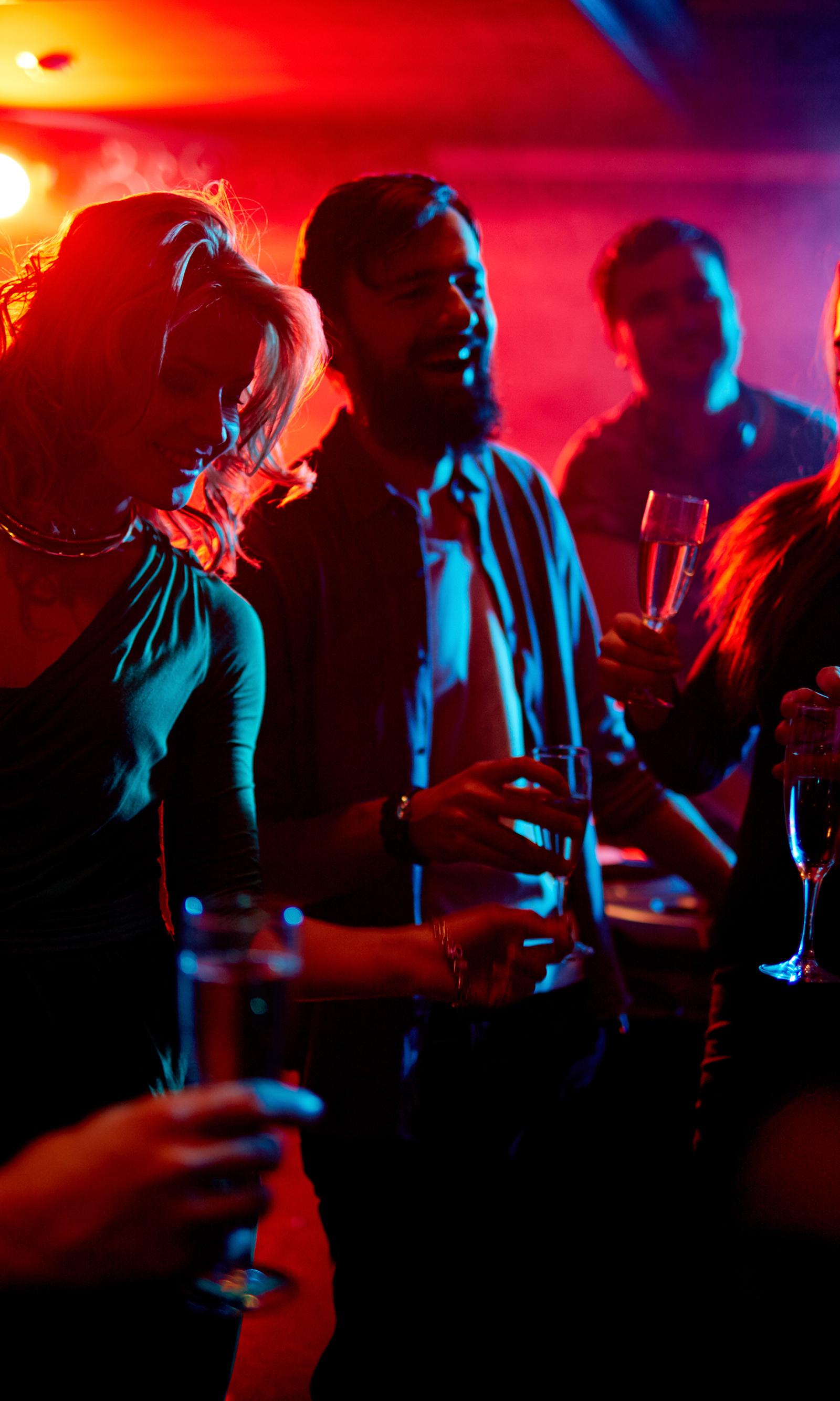Nice's Diverse Nightlife Venues Draw International Crowds Nightly
